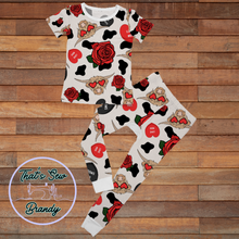 Load image into Gallery viewer, Valentine’s Day Pajamas
